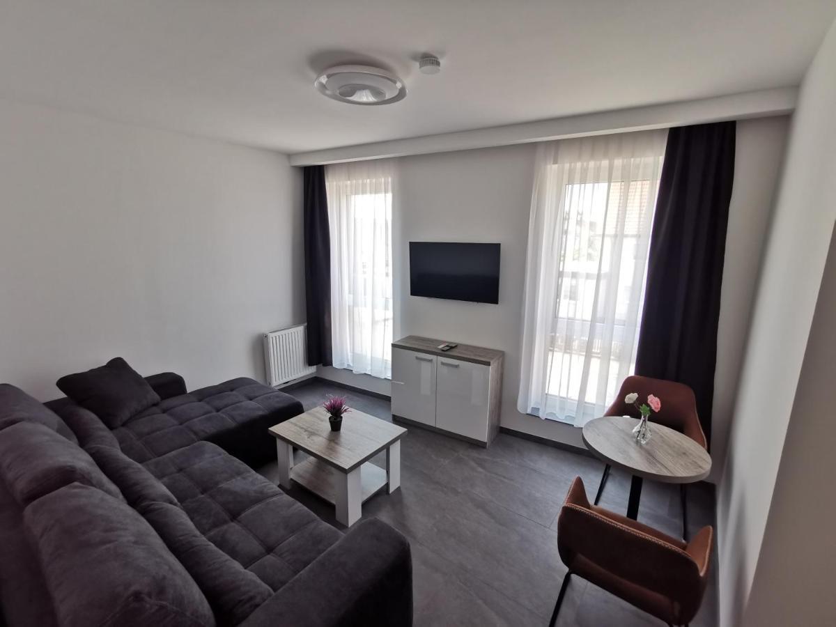 Hp Apartments นอย-อุล์ม ภายนอก รูปภาพ